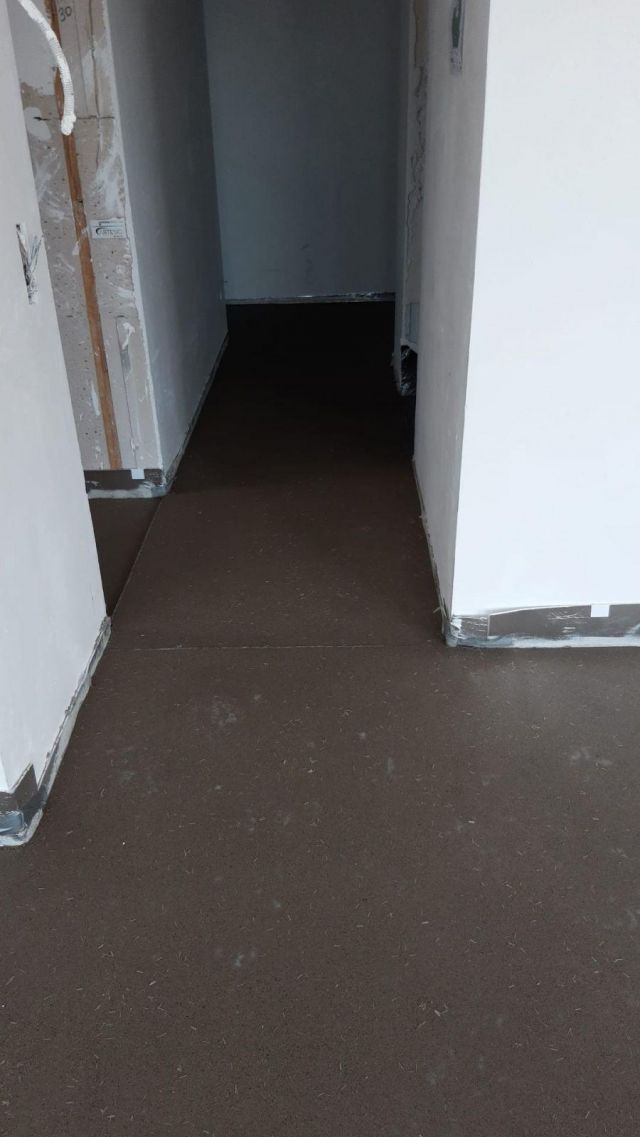 03342Ff8 2Daf 44C2 B79C Da29F6612042