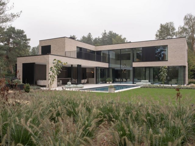 Hr Villabouw Sels 2131